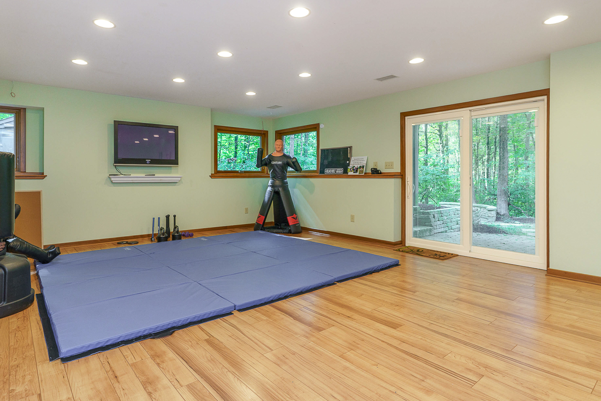 1037 Ravine Ridge Dr-24