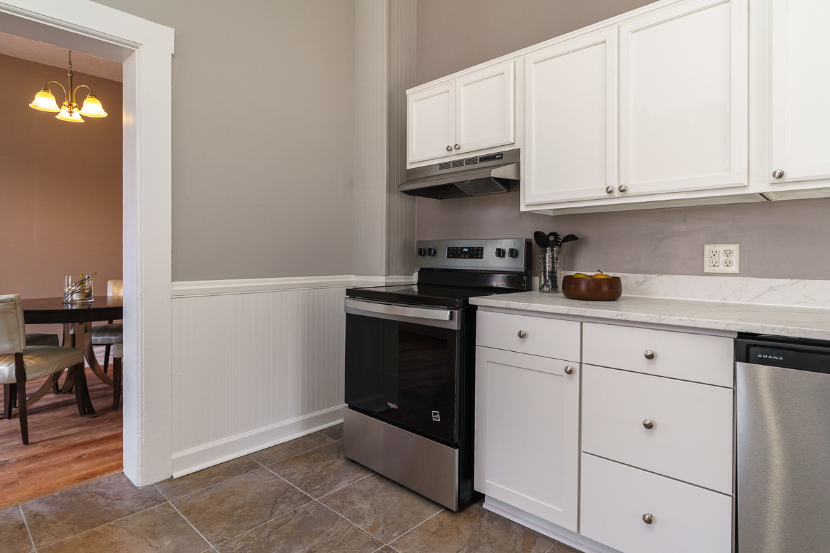 1121-1123 City Park Ave-19