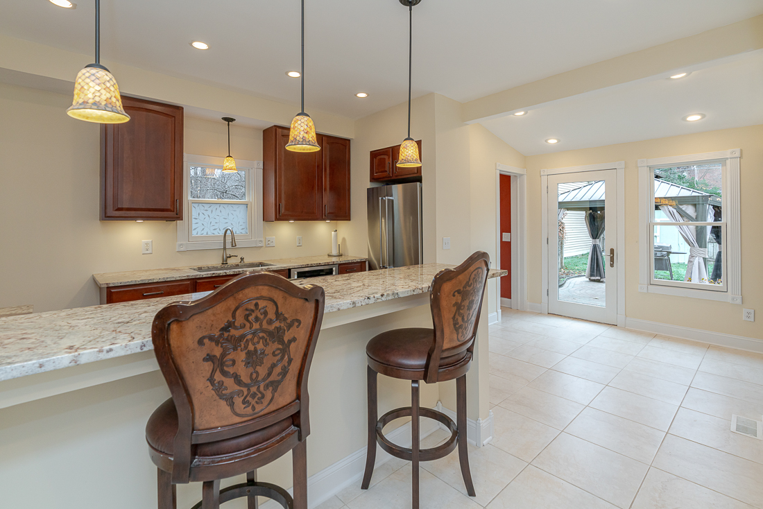 1160 Harrison Ave-31