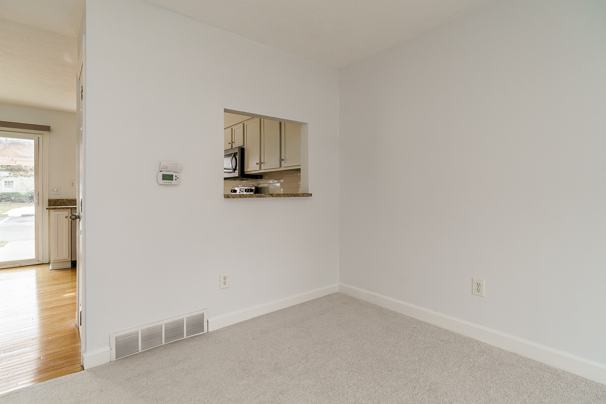 1217 Weybridge Rd-22