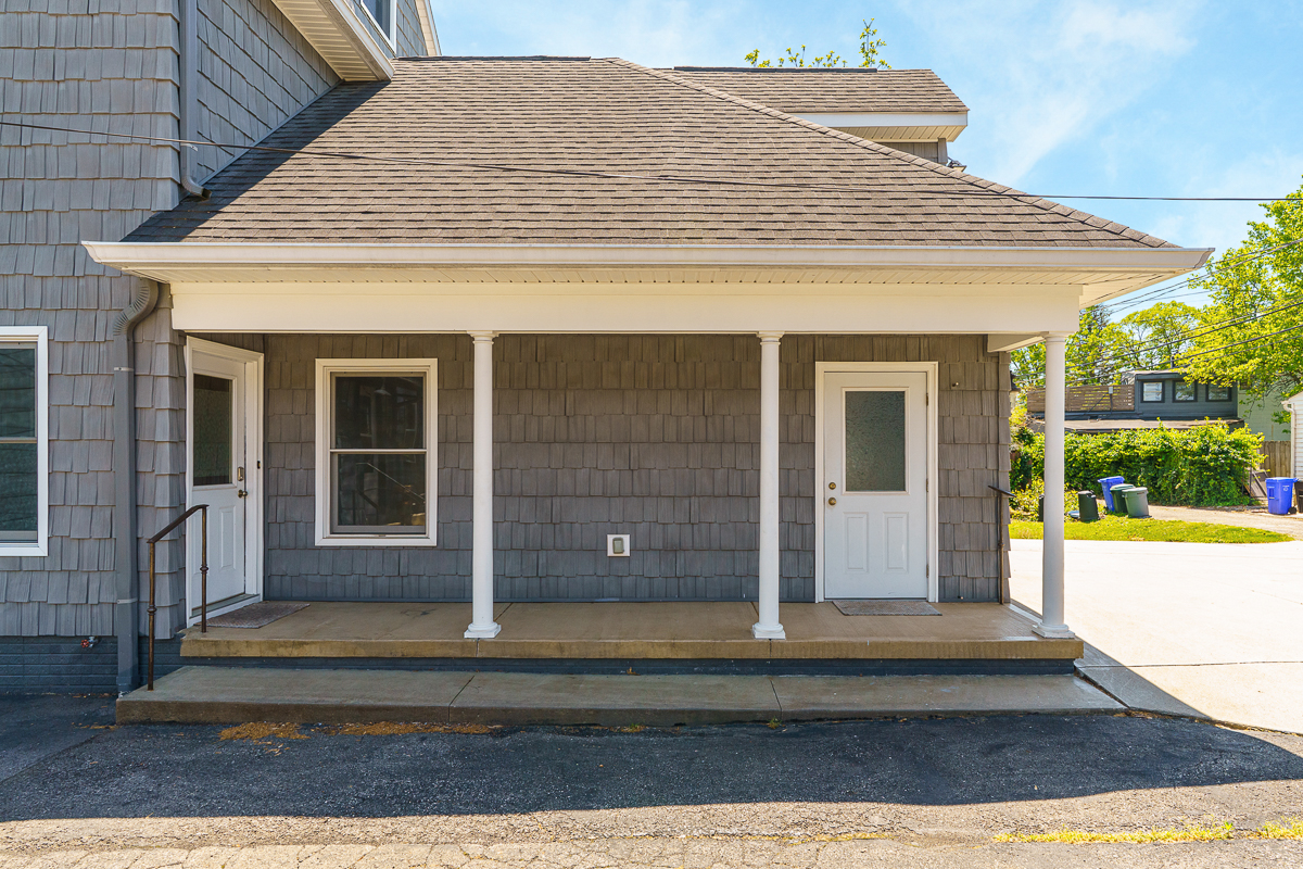 1225 Eastview Ave-7