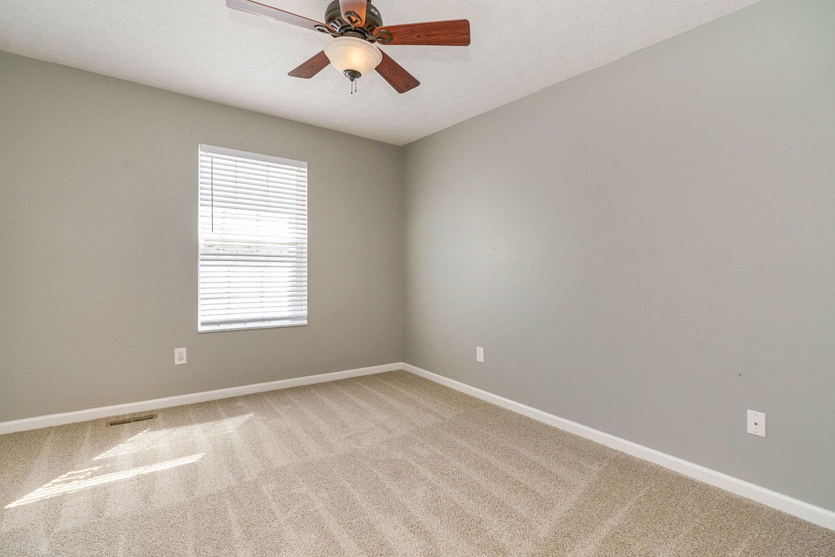 124 Stockard Loop-38