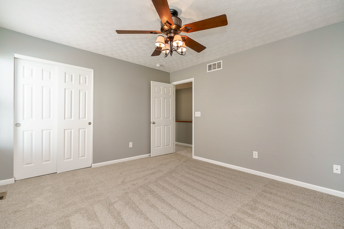 124 Stockard Loop-43