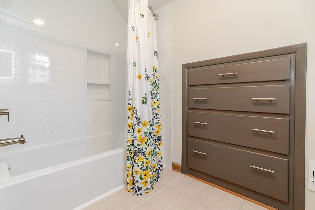 1424 Clubview Blvd S-64