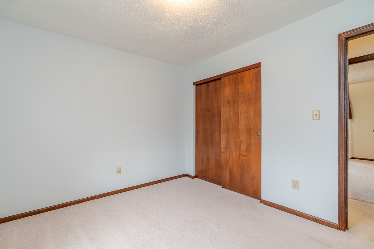 1685 Beckett Ave.-36