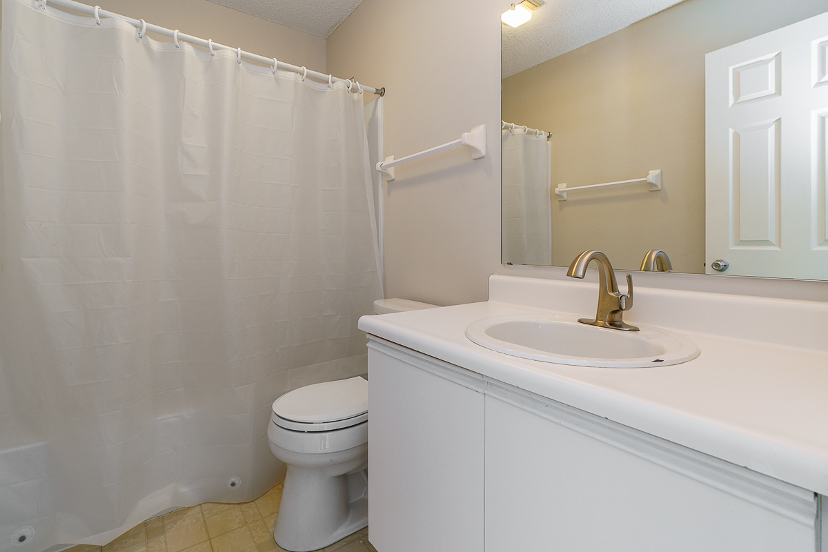 1875 Ridgebury Dr (40 of 56)