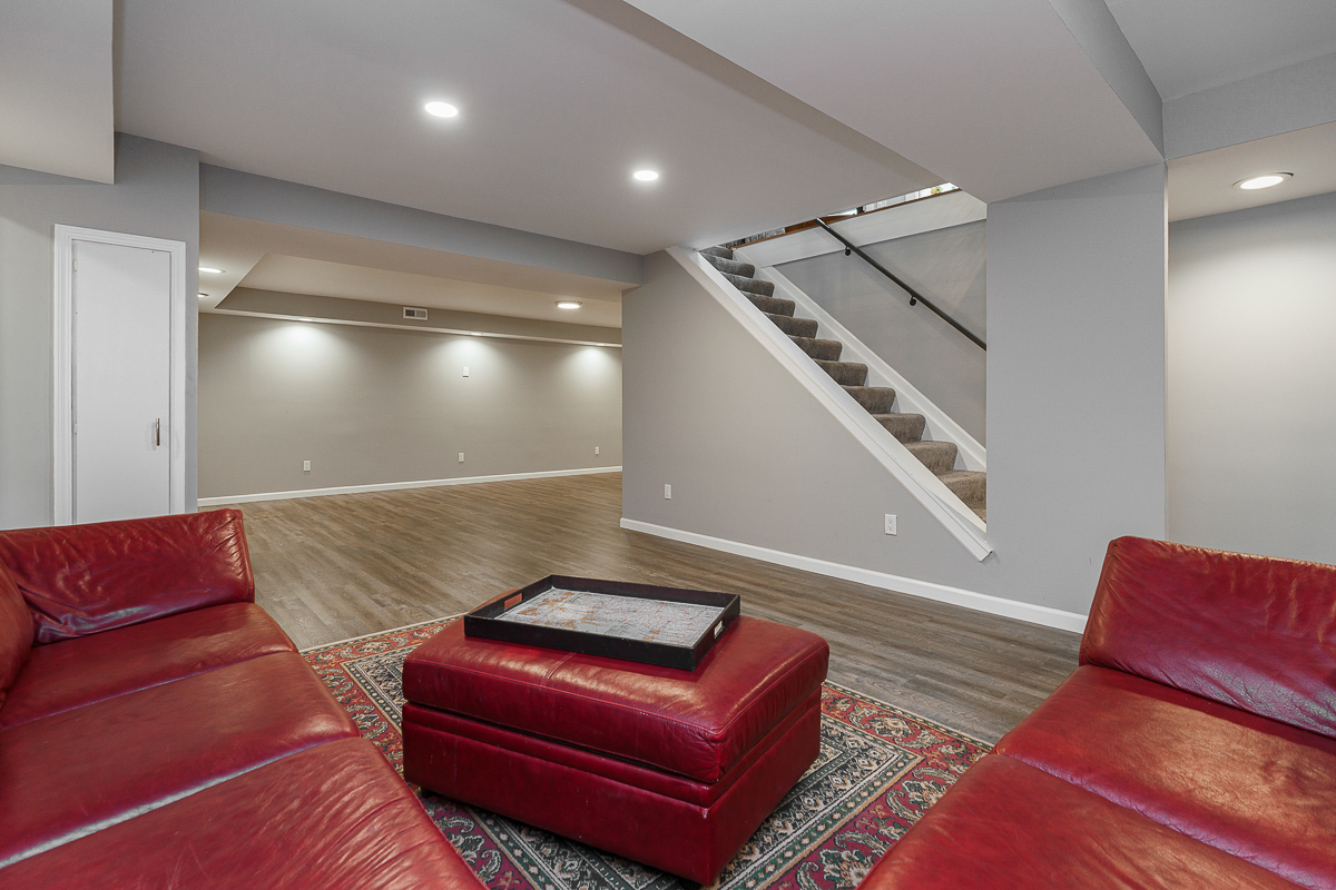 187 Stonefence Ln-16