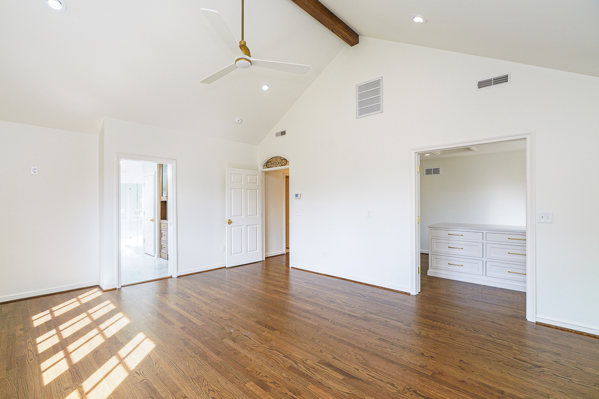 2109 Yorkshire Rd.--47