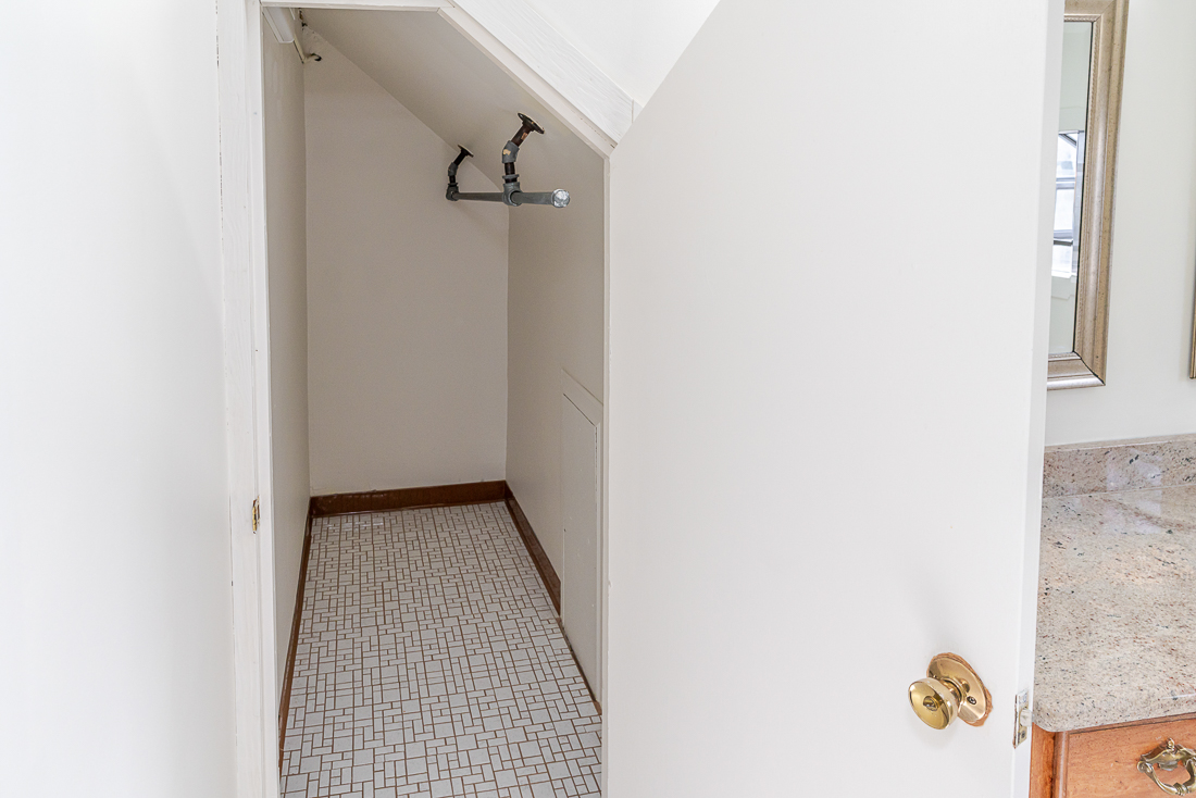 2135 Wesleyan Drive -42