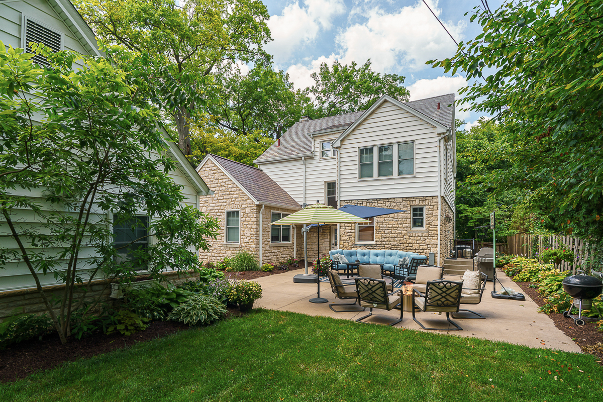 2549 Brentwood Rd-13