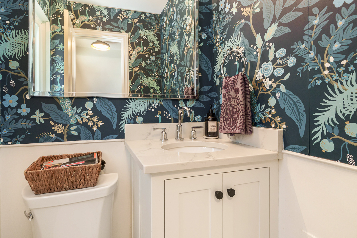 2737 Sherwood Ave-20