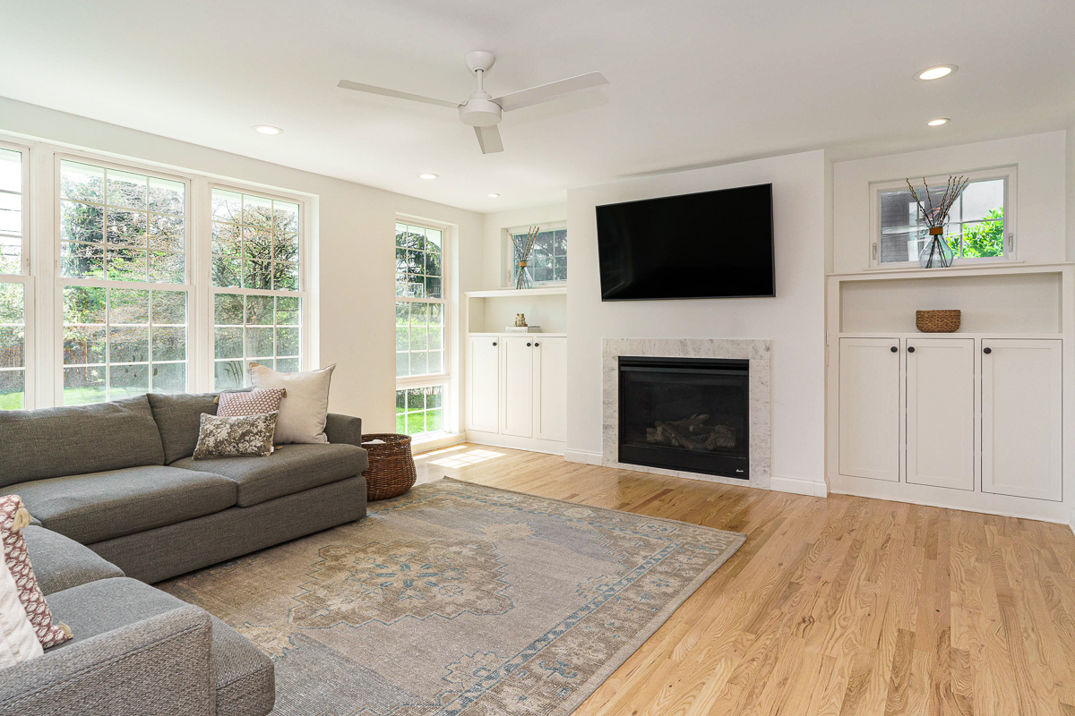 2737 Sherwood Ave-31