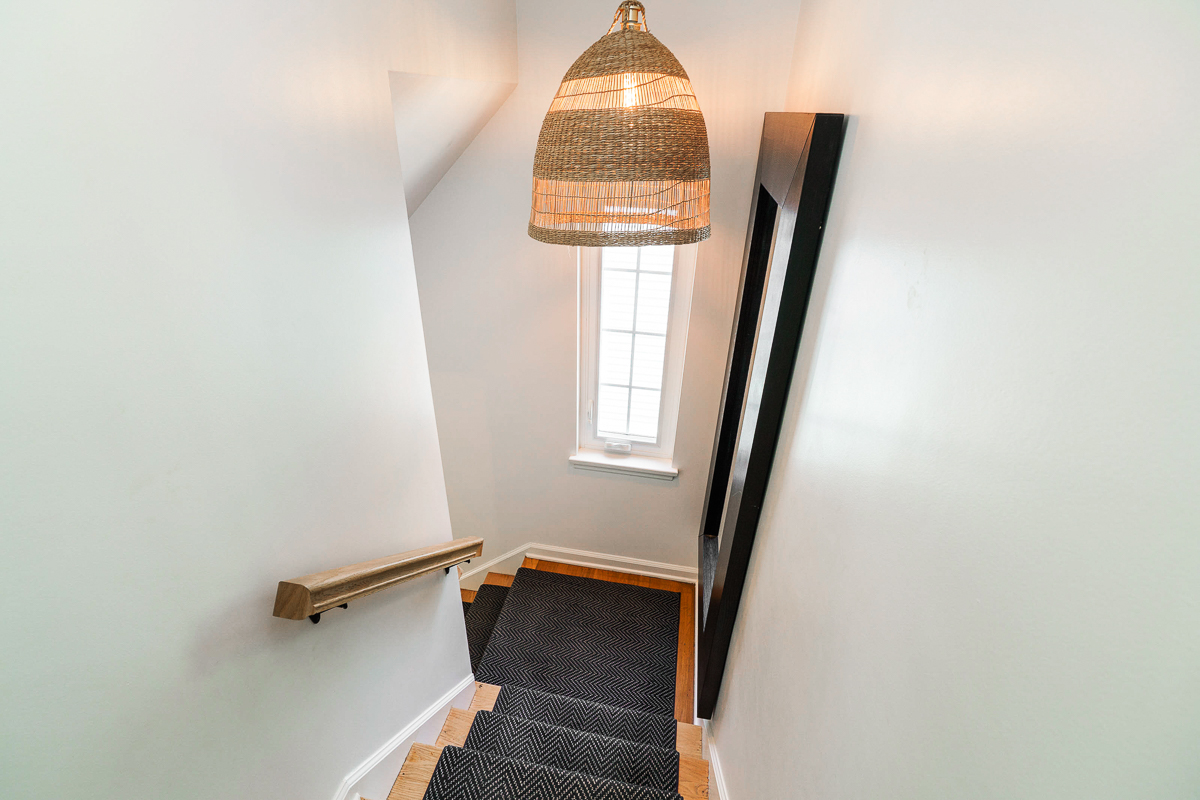 2737 Sherwood Ave-42