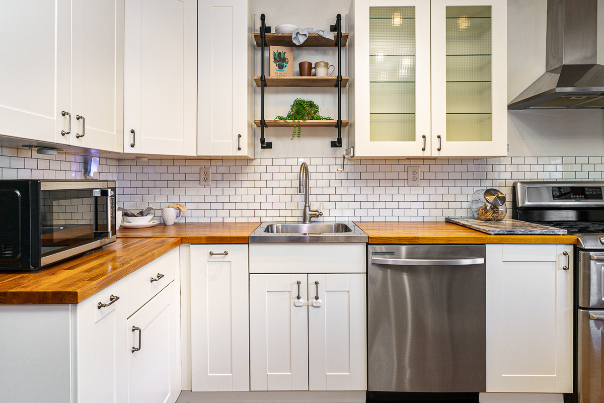 2771 Indianola Ave-18