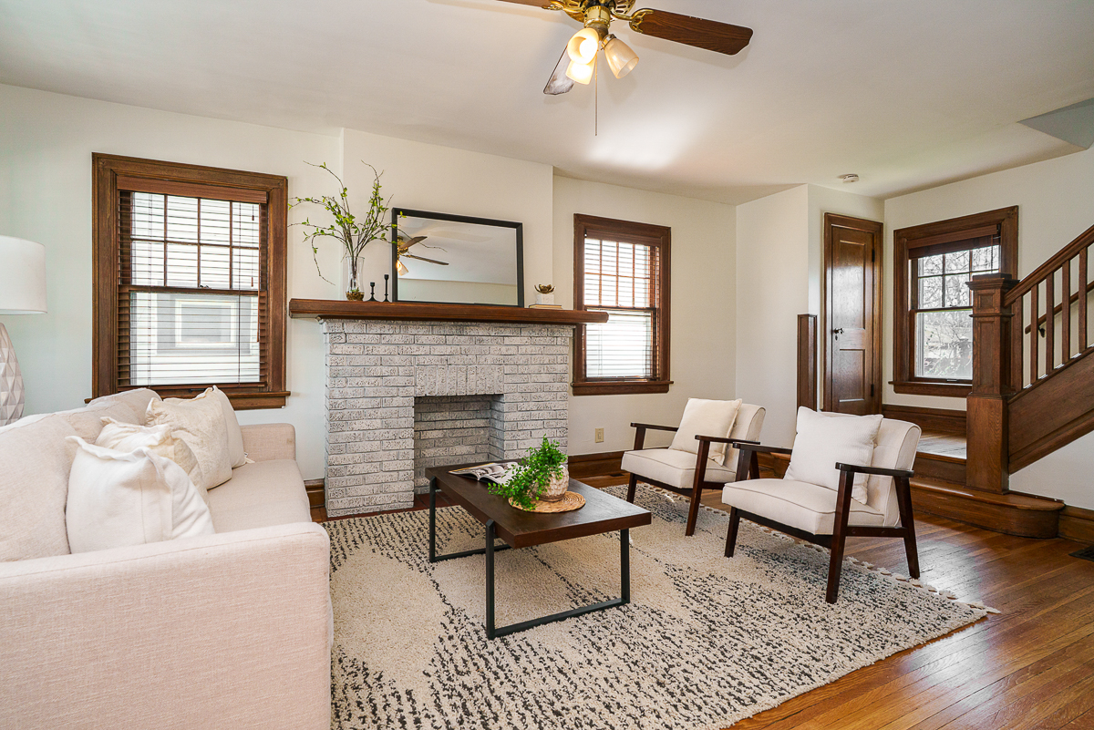 2771 Indianola Ave-27