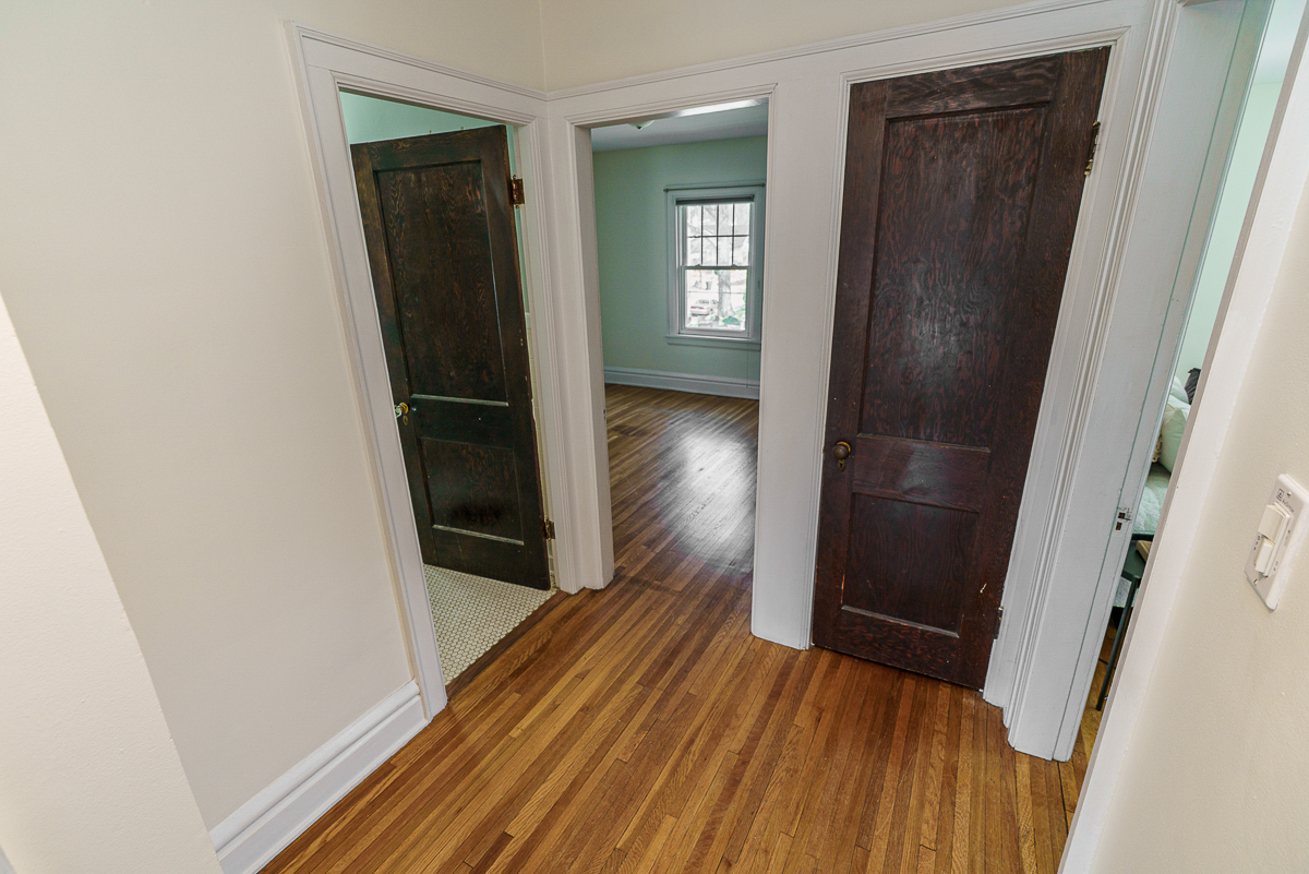 2771 Indianola Ave-31