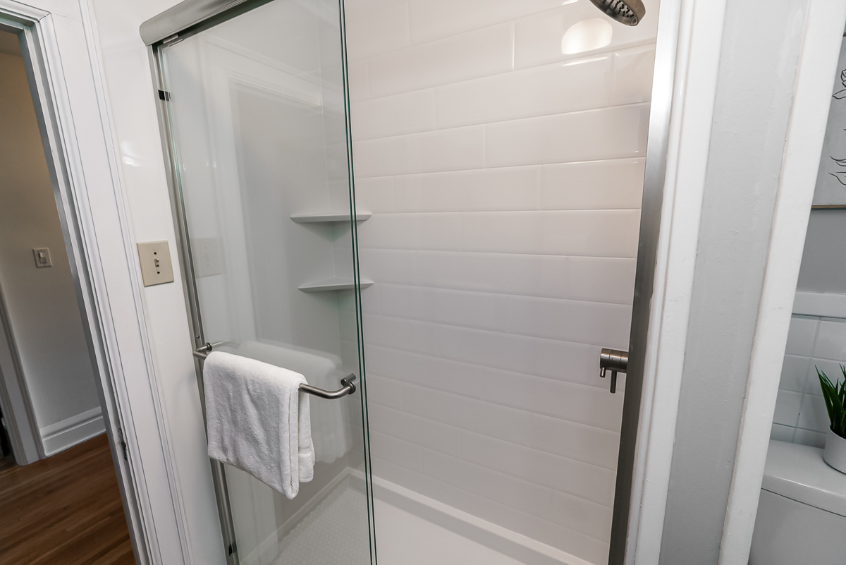 2771 Indianola Ave-42