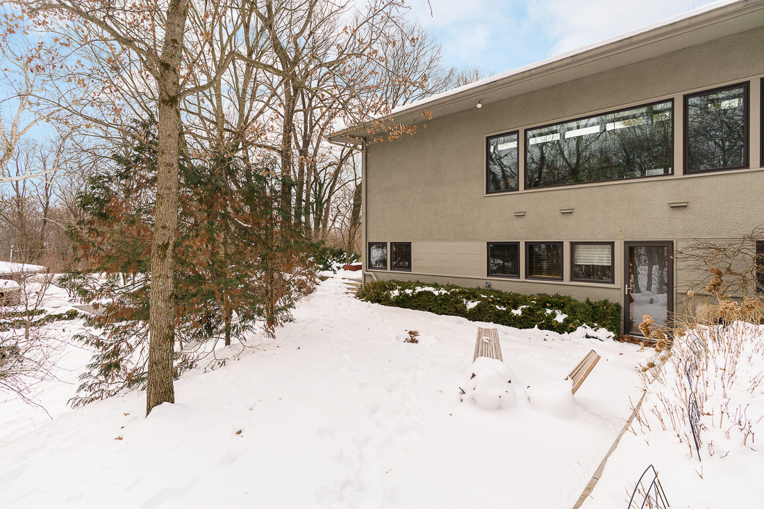 2837 Canterbury Ln-17