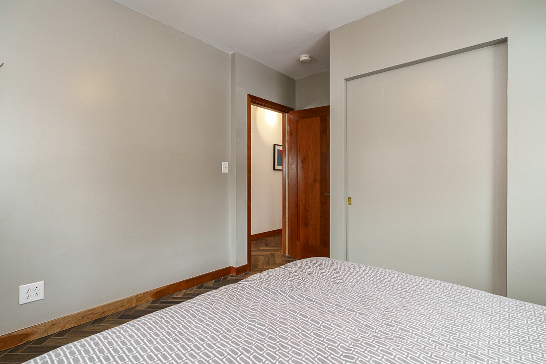 2837 Canterbury Ln-63