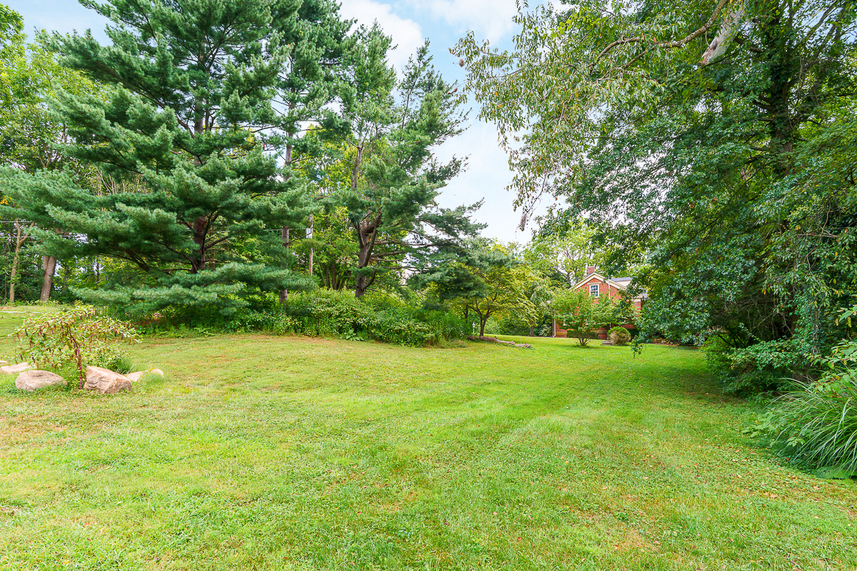 2865 Leitnaker Rd-29