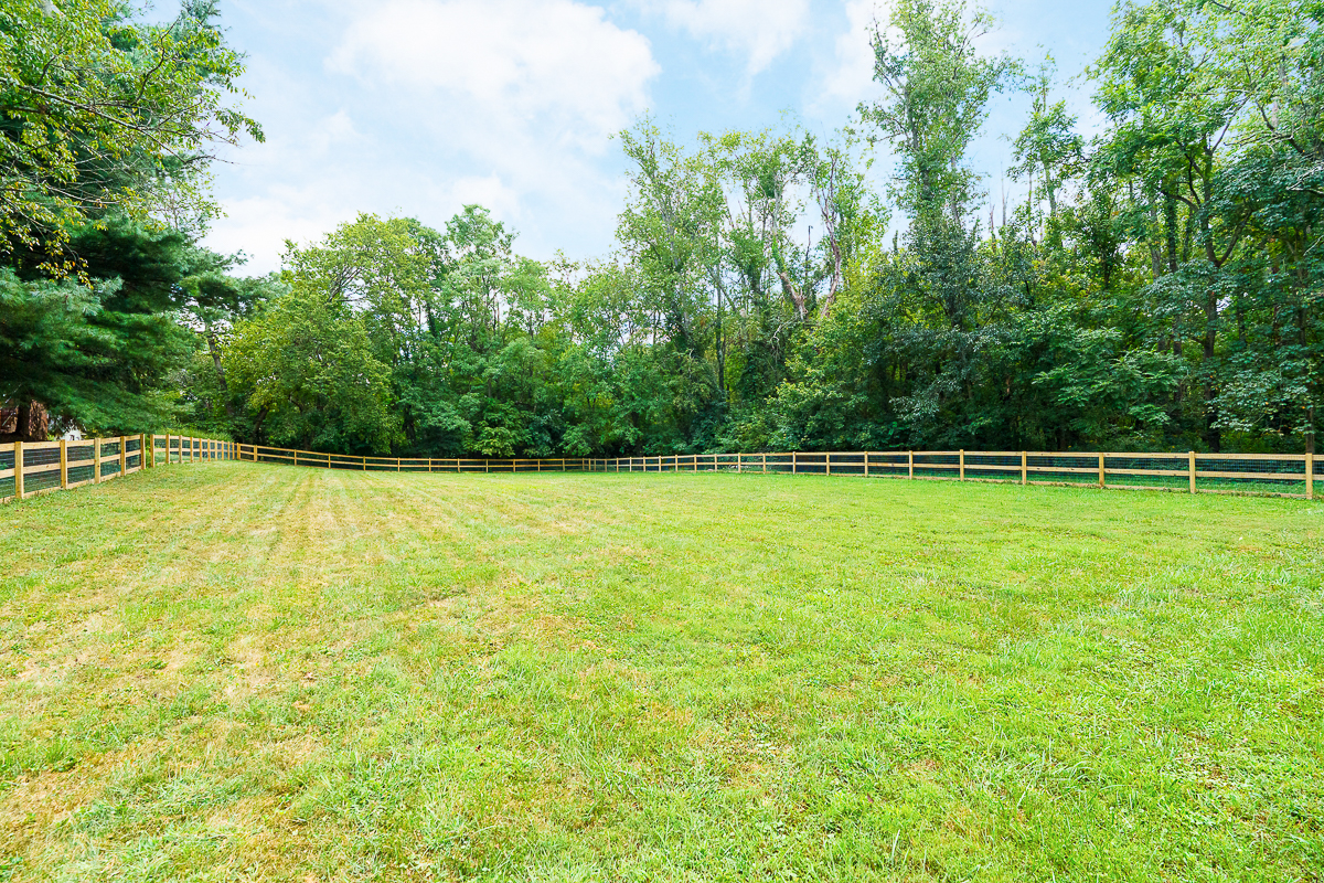 2865 Leitnaker Rd-31