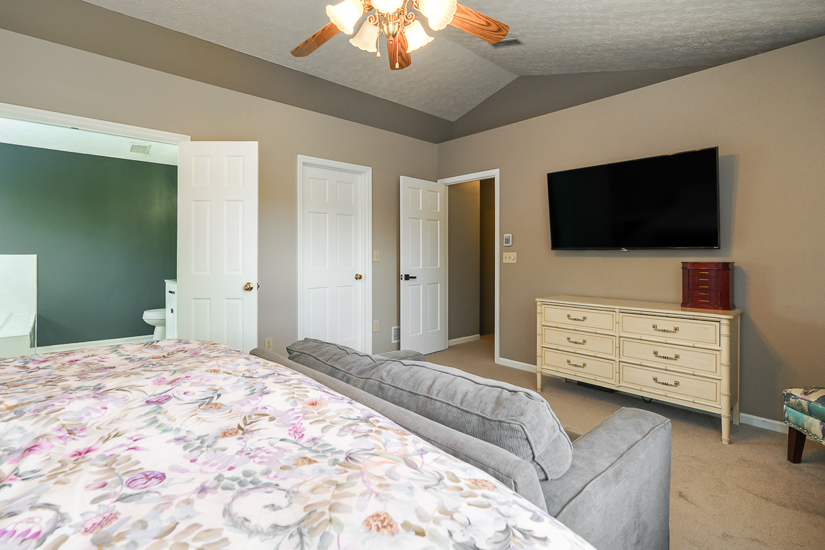 2886 WYNNELEAF ST-33