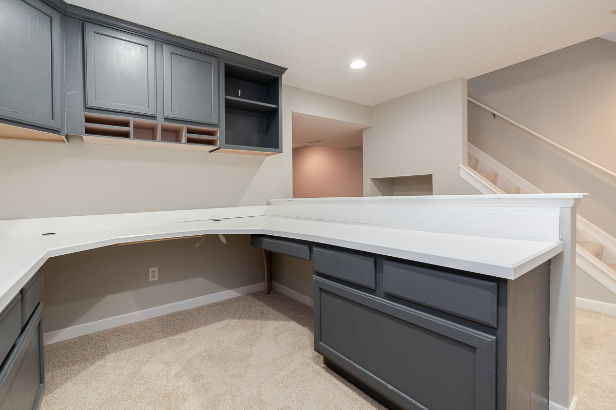 299 Sherwood Meadows-8