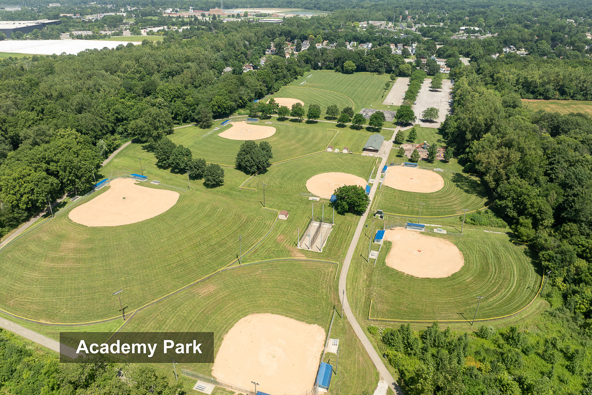 324 Meadowside Court-39