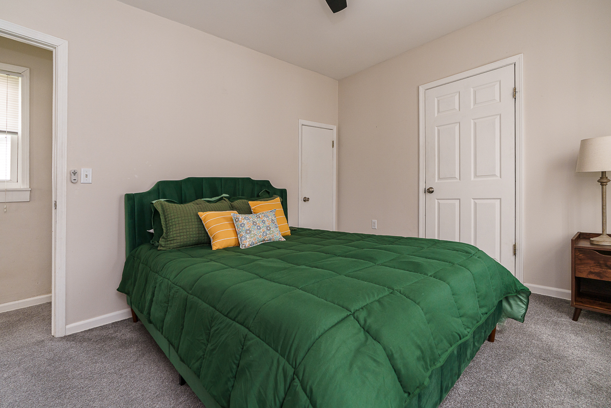 330 E Morrill Ave-21