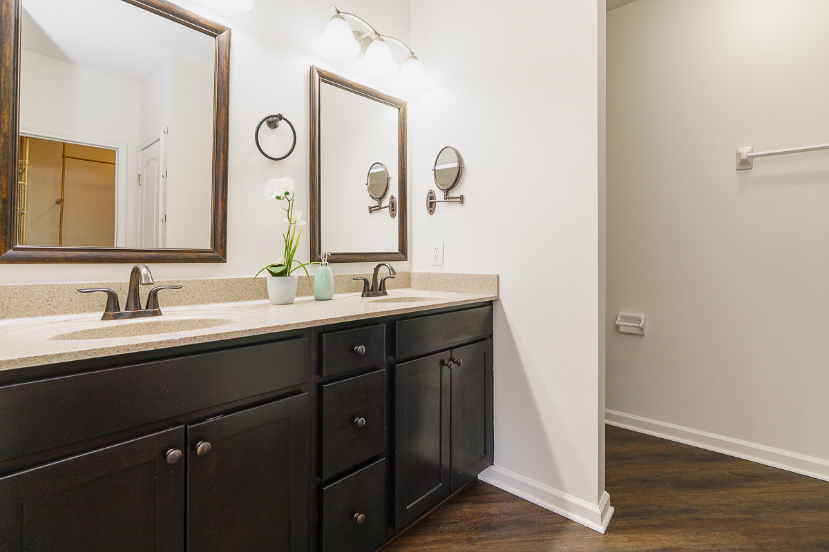 3679 Birkland Cir-29