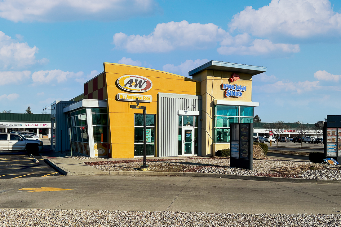 381 Darbyhurst Rd-36