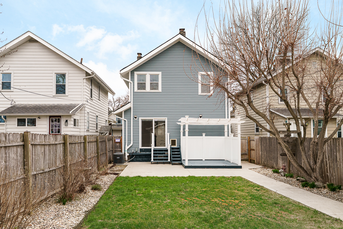 402 Southwood Ave-12