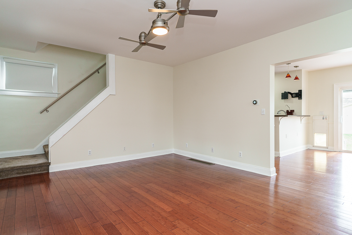 402 Southwood Ave-18