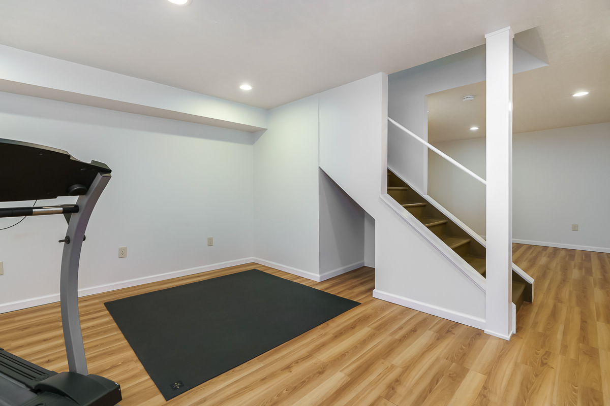 4101 Greenbelt Dr-47