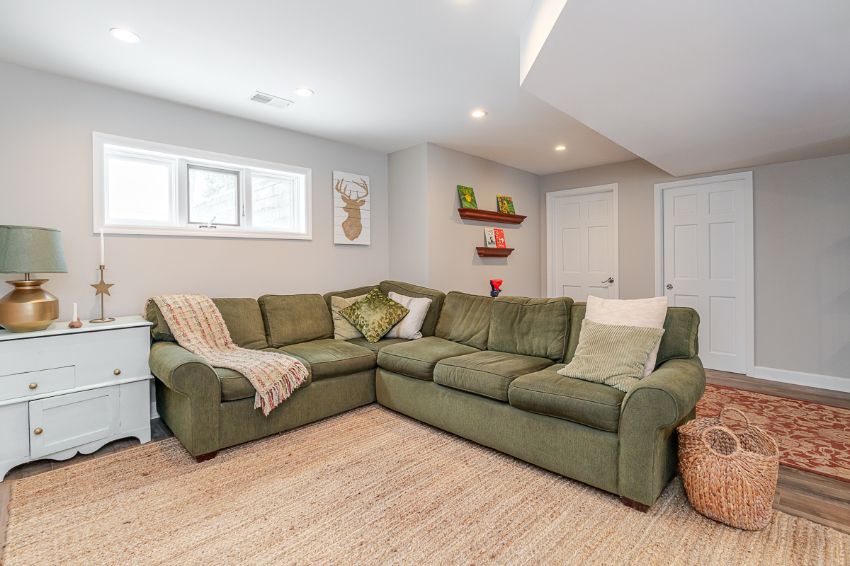 4316 Shire Cove Rd-19