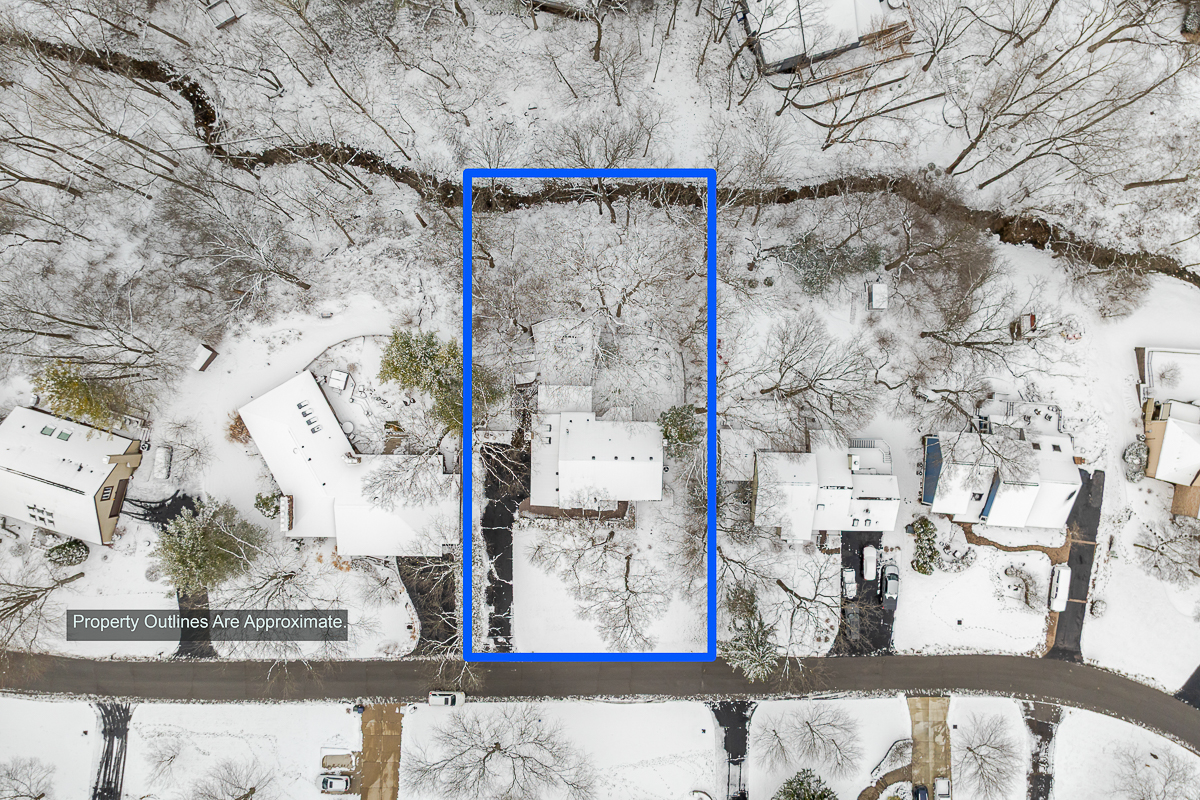 4316 Shire Cove Rd-2