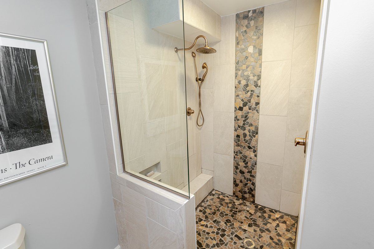 4316 Shire Cove Rd-55