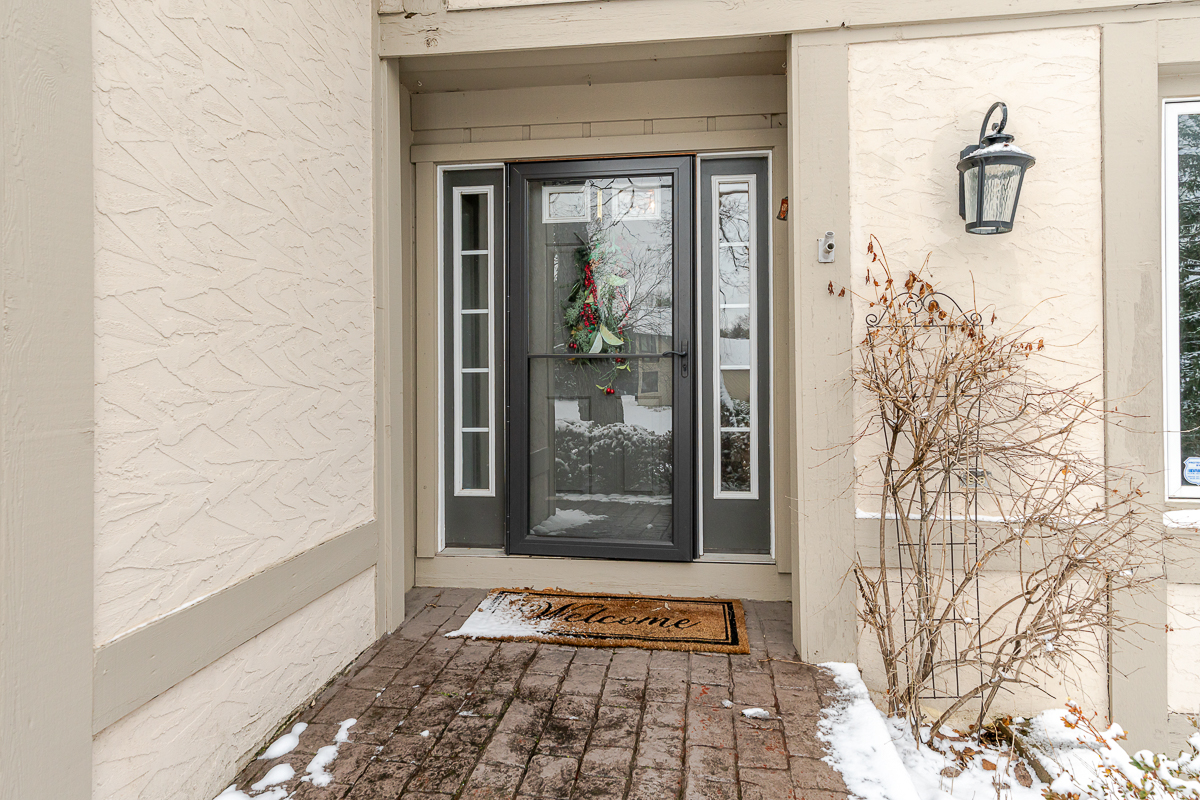 4316 Shire Cove Rd-7