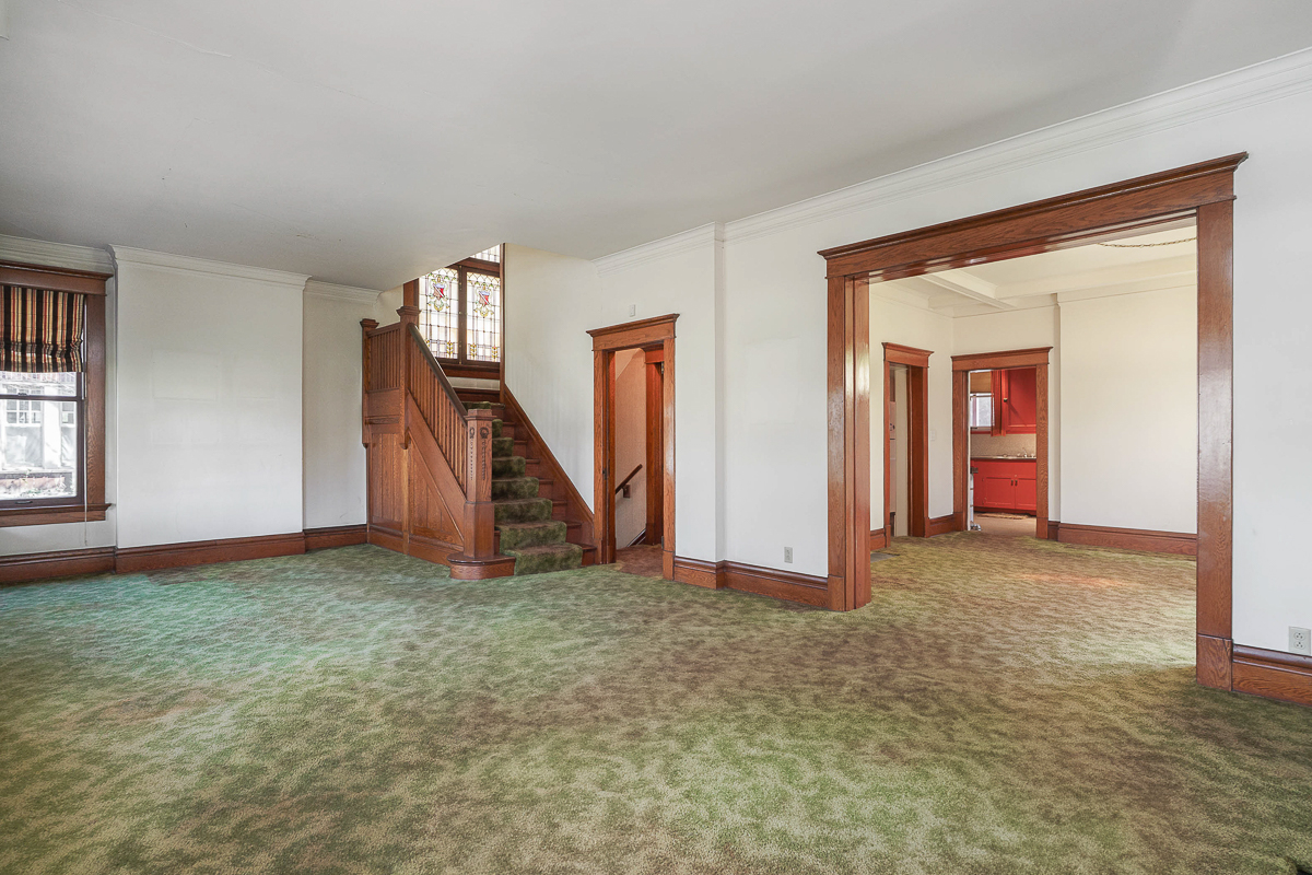 436 s Parkview Ave-25