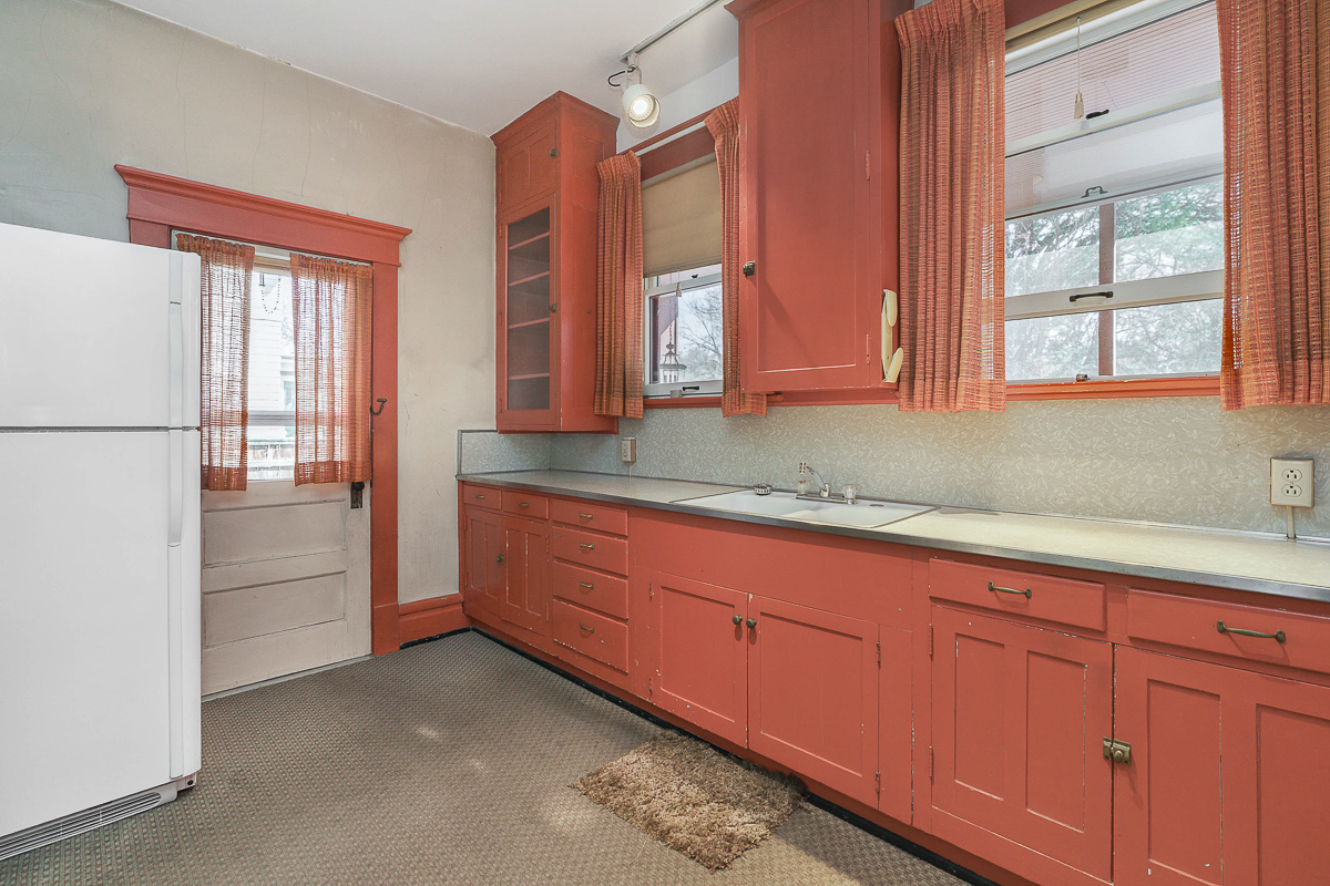 436 s Parkview Ave-31