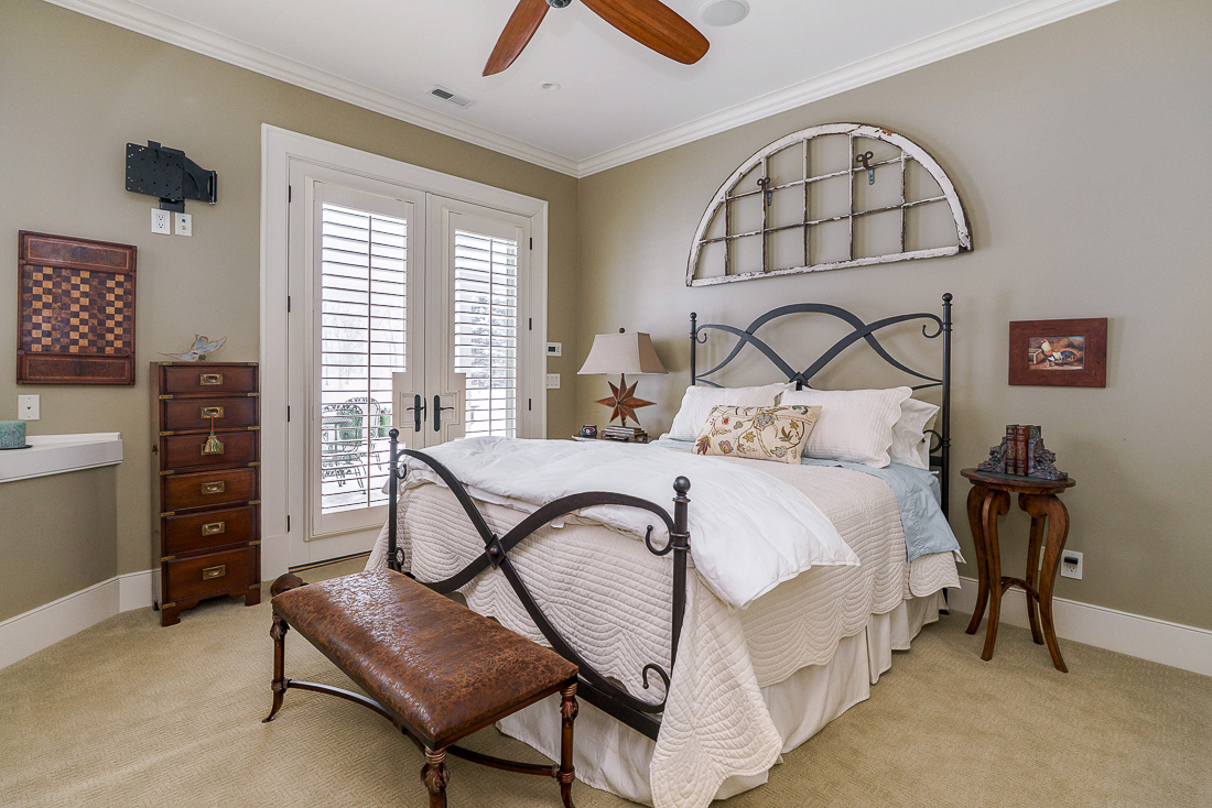 4445 Tavistock Circle-31