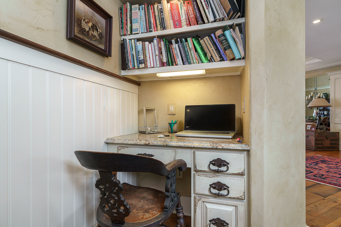 4445 Tavistock Circle-42