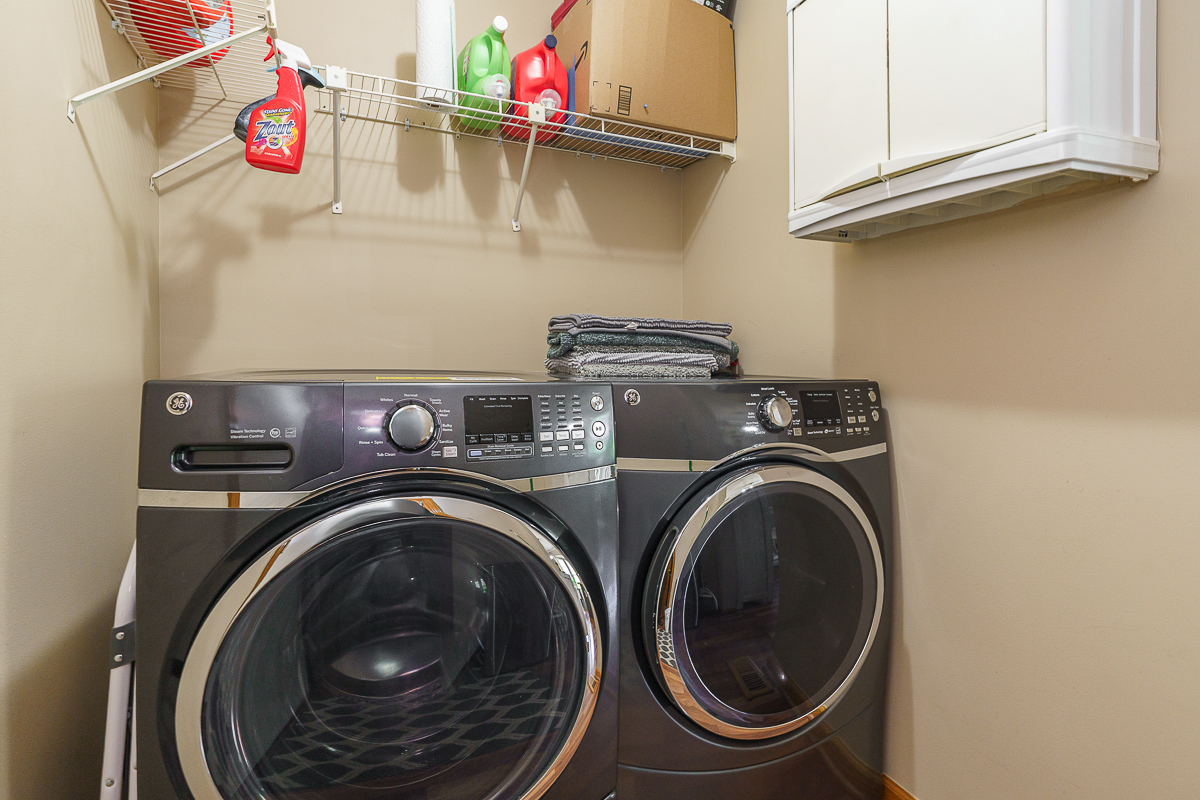 492 Glenside Lane-29