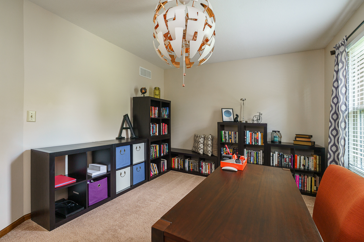 492 Glenside Lane-39