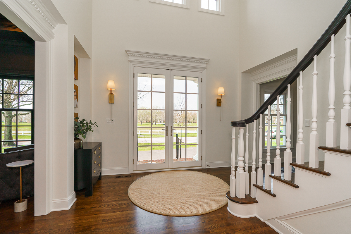 4945 Yantis Dr-30