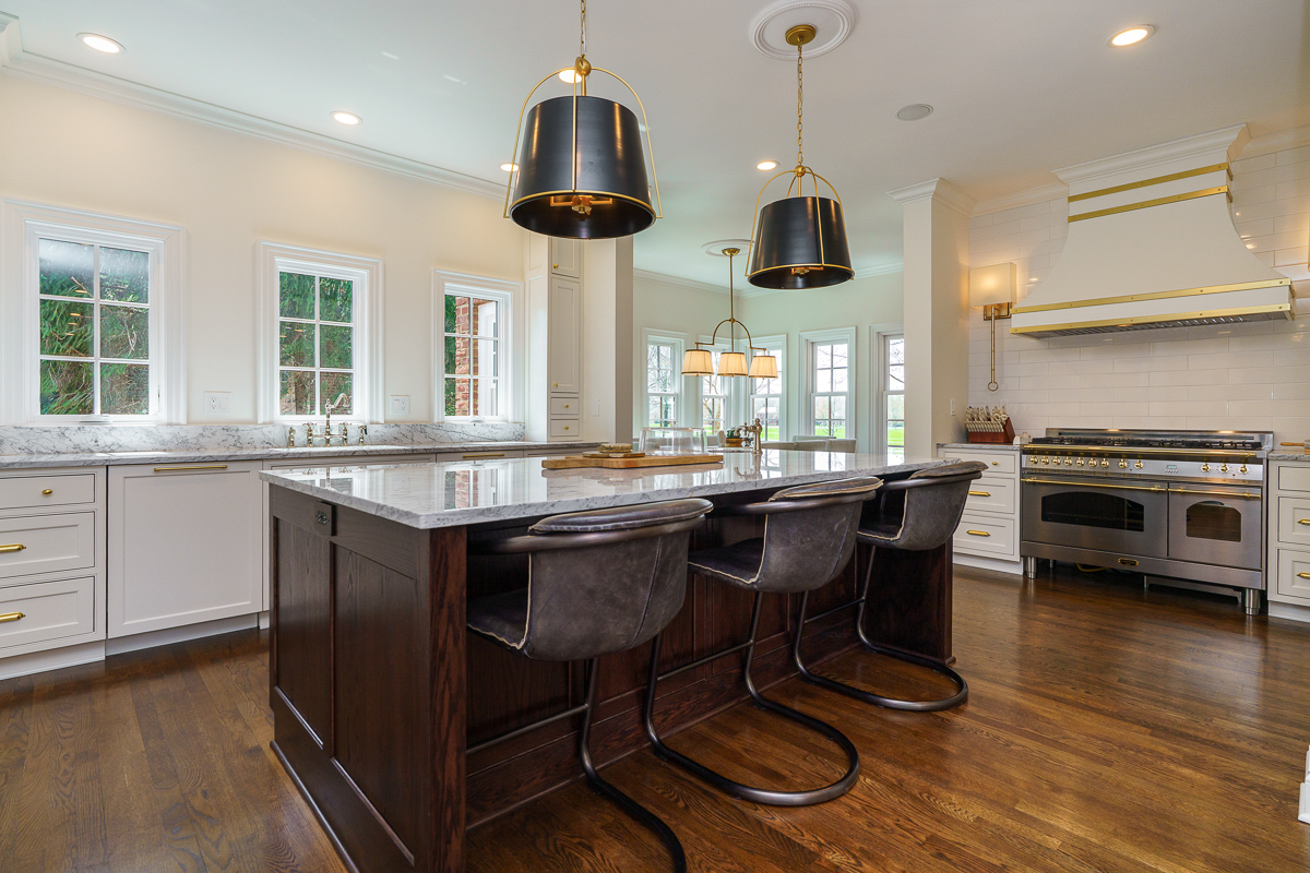 4945 Yantis Dr-45