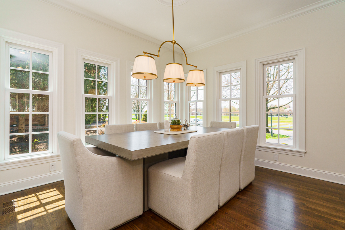 4945 Yantis Dr-54