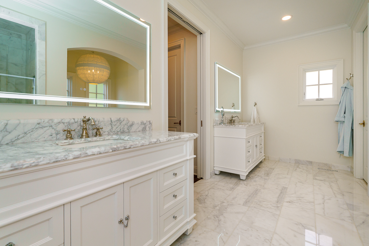 4945 Yantis Dr-67