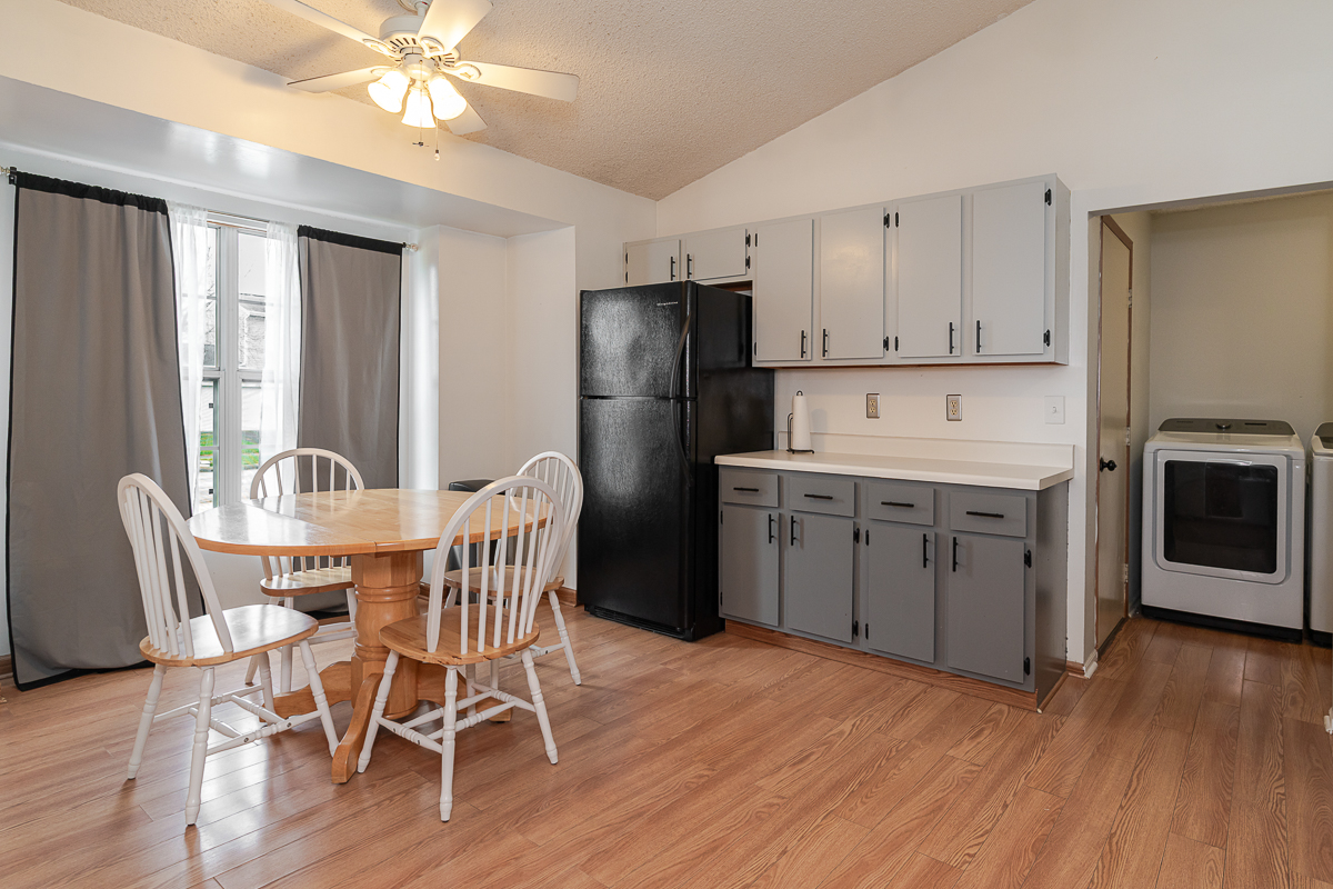 4976 Silver Bow Dr-11