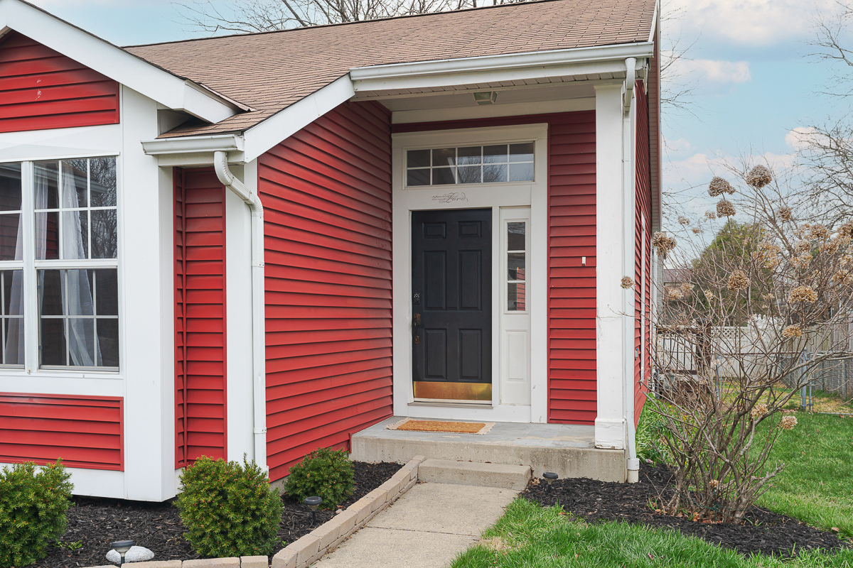 4976 Silver Bow Dr-2